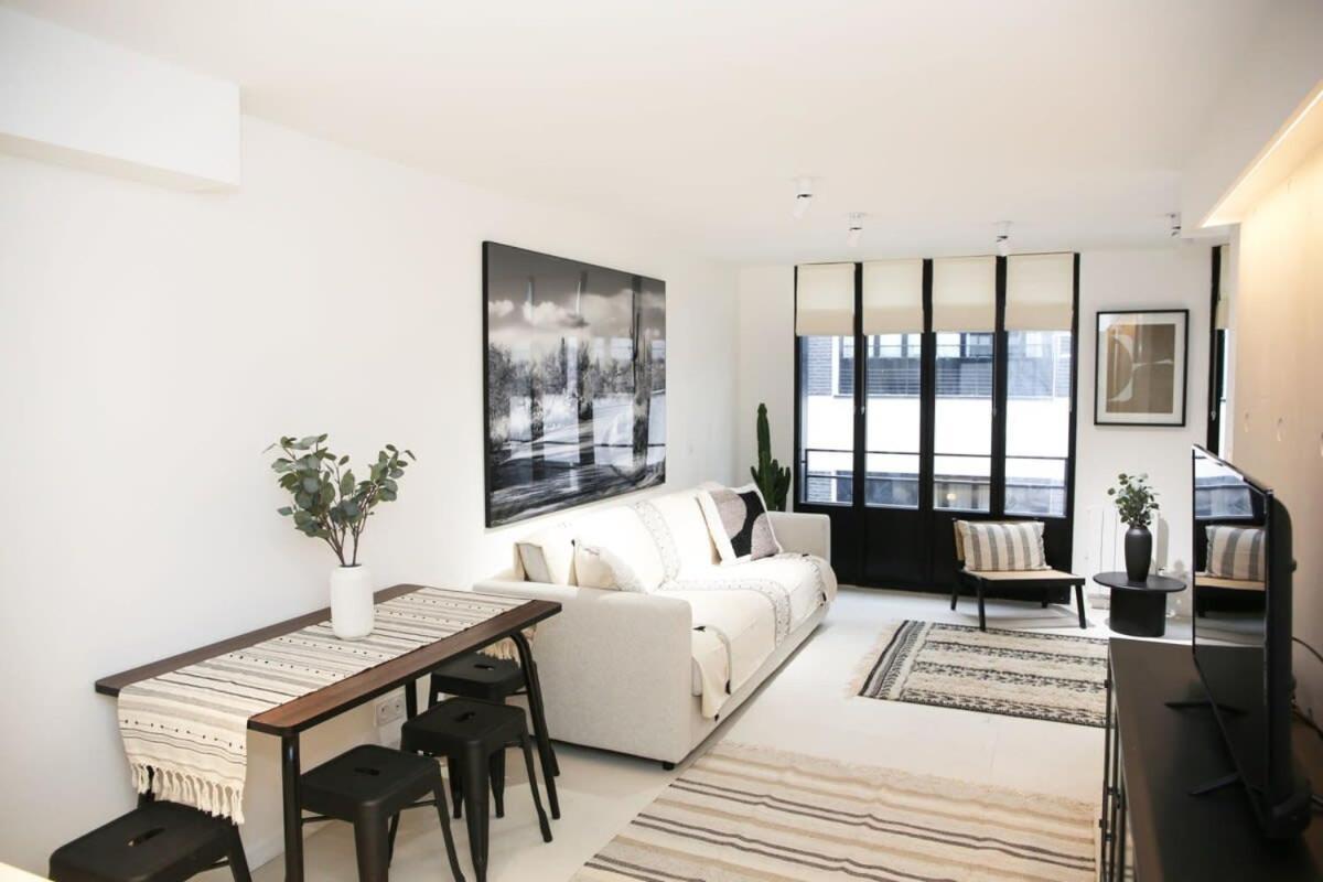 Elegance Et Confort Pres Du Marais Cosy - 4p Appartamento Parigi